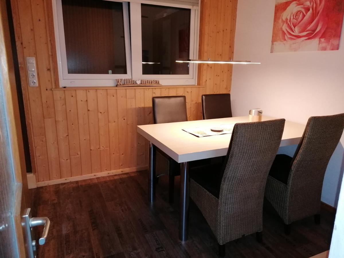 Wohnung Am Stadtrand Von 아이제나흐 외부 사진